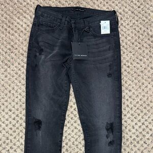Flying Monkey - SIZE 27 - NWT- Distressed Black Stretch Jeans